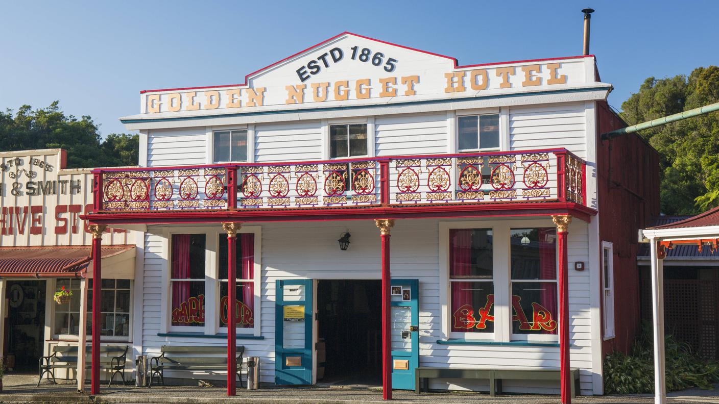 Hotel storico che evoca il passato delle miniere d'oro di Shantytown, Nuova Zelanda