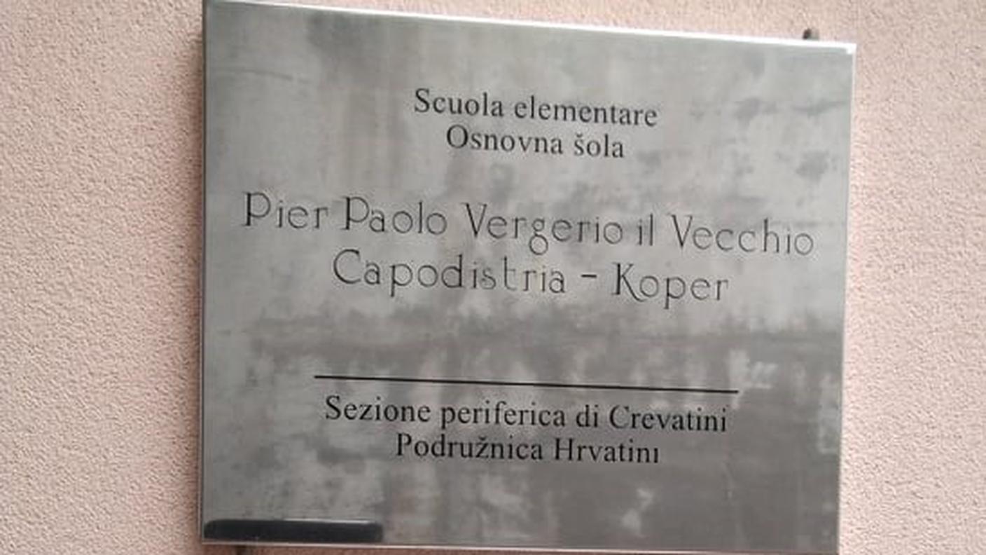 Crevatini, Foto scattata ieri da Maria Pia Novello Casagrande, la maestra che violò il diritto internazionale per tenere aperta una scuola