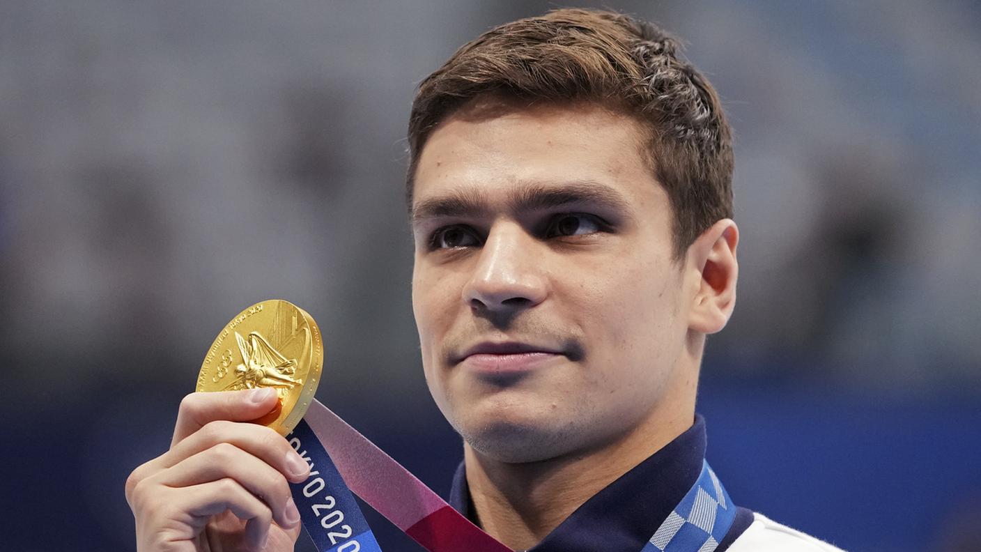 Il russo oro nei 100m e 200m dorso