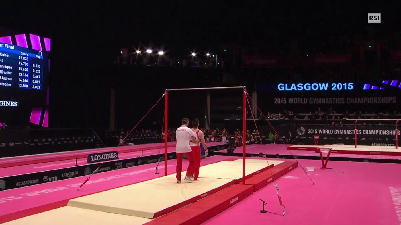 Mondiali di Glasgow, la prova di Oliver Hegi alla sbarra (01.11.2015)
