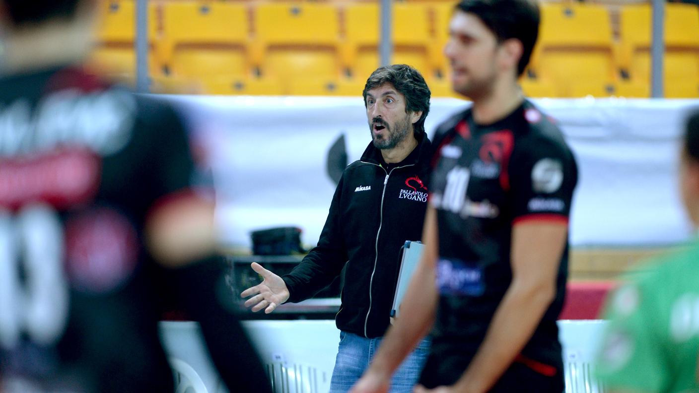 A mani vuote