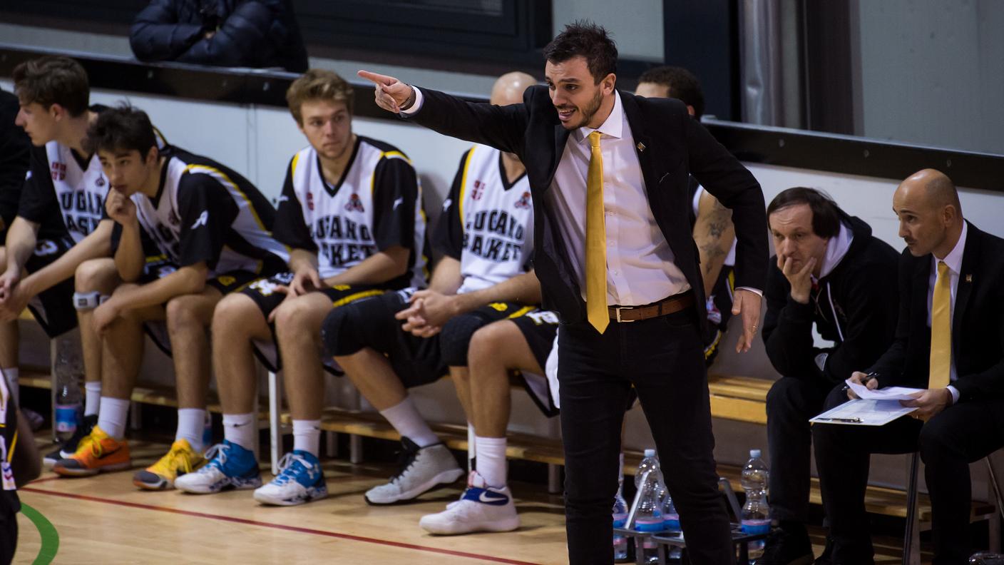Coach Nicola Brienza