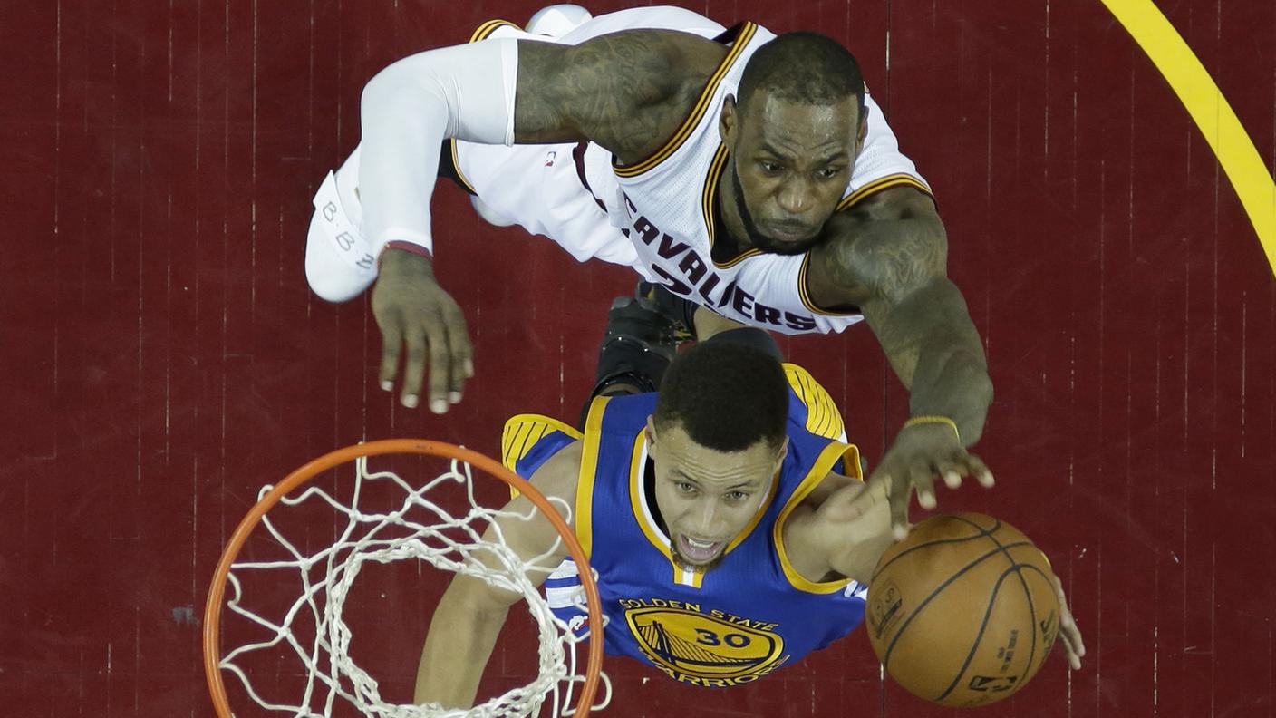 Sarà ancora sfida tra Curry e James?