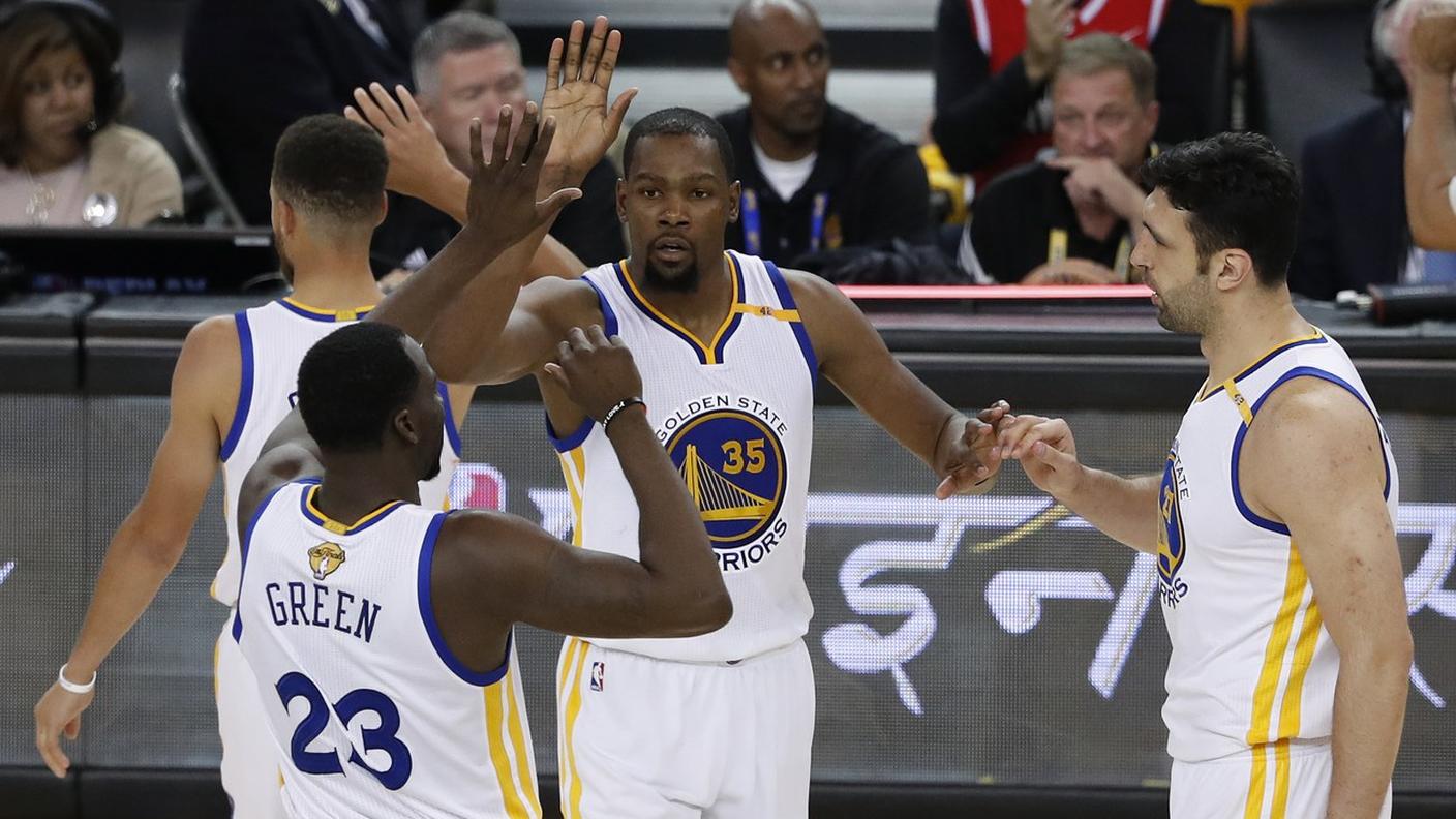 Kevin Durant autore di 33 punti per Golden State