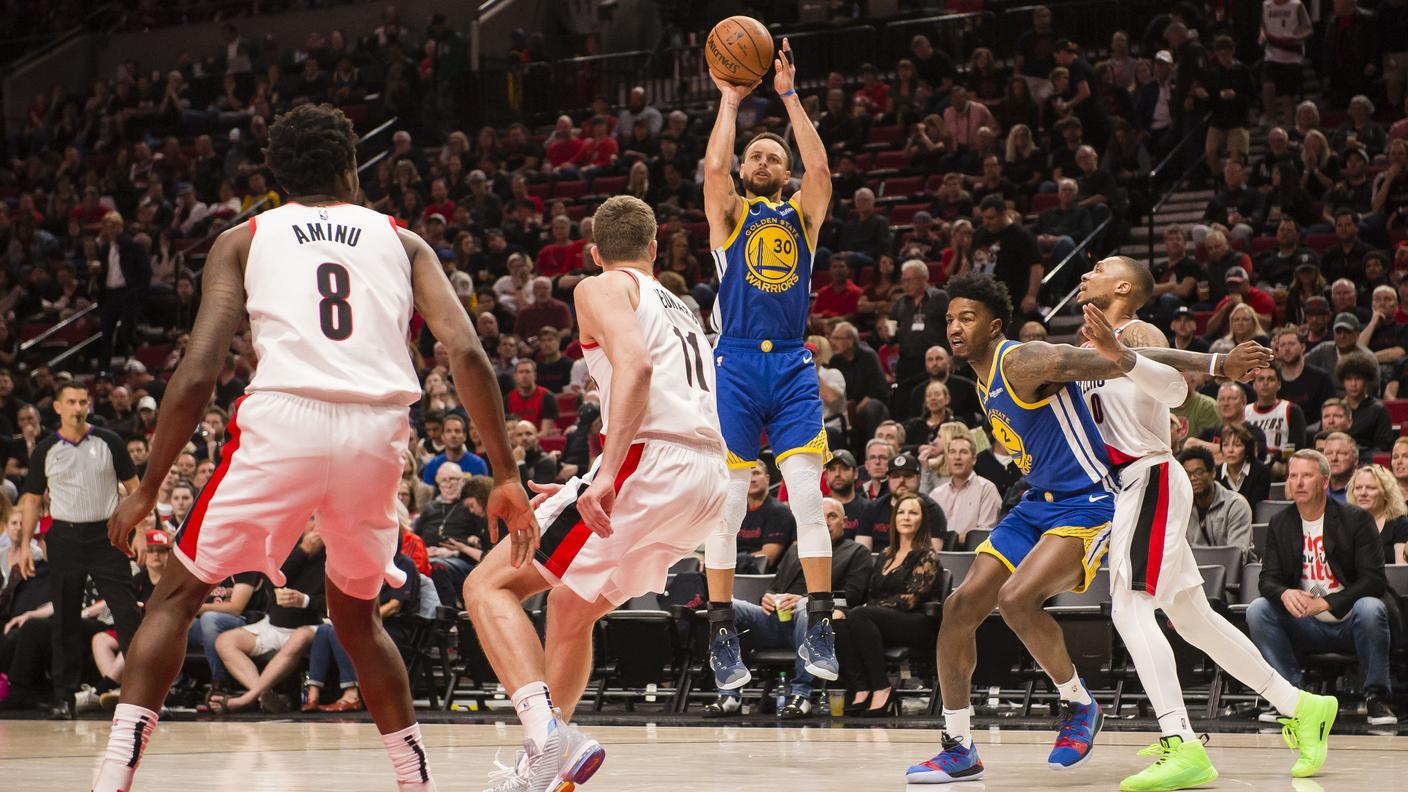 Tripla doppia da 37 punti, 13 rimbalzi e 11 assist