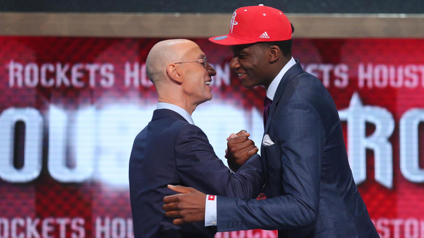 Al draft con il commissioner Adam Silver