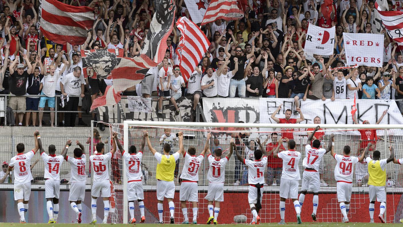 Tifosi e squadra vogliono festeggiare la qualificazione