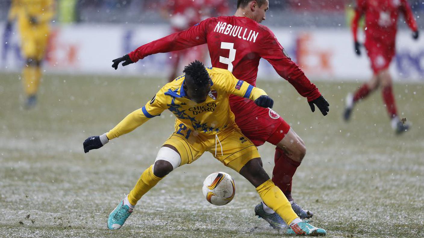 Nabiullin lotta con Assifuah