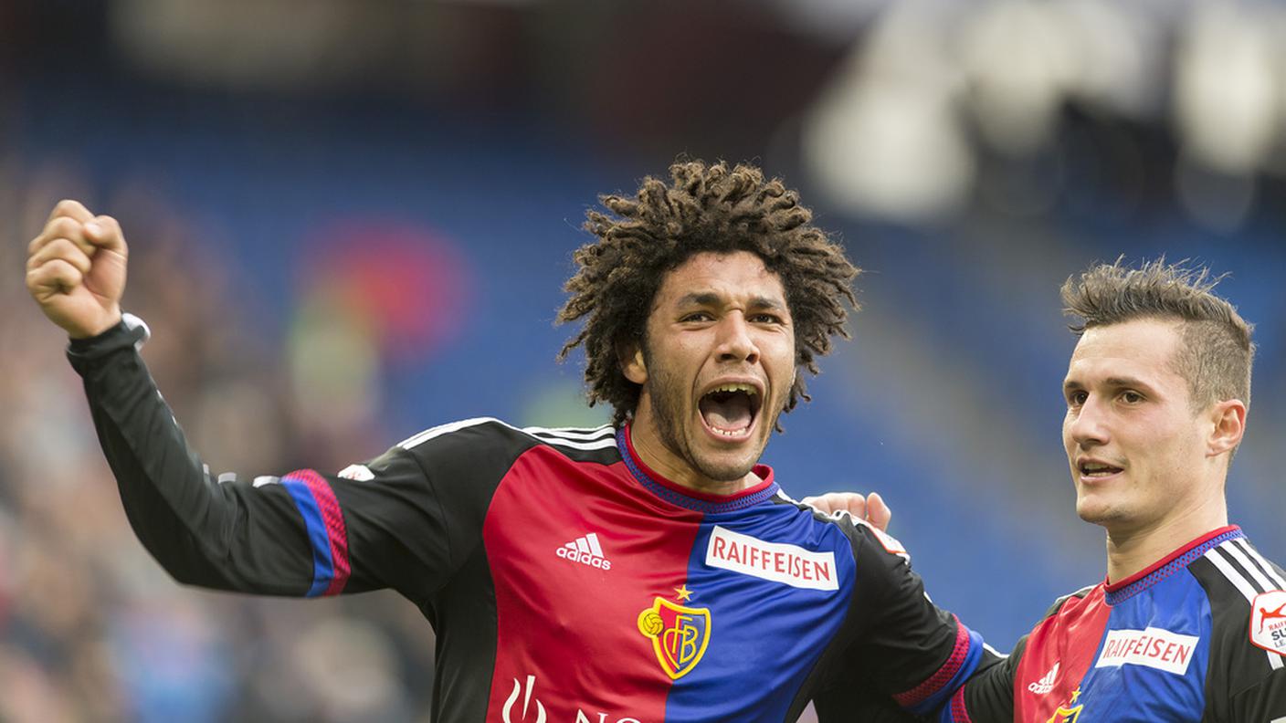 Elneny festeggia con Xhaka