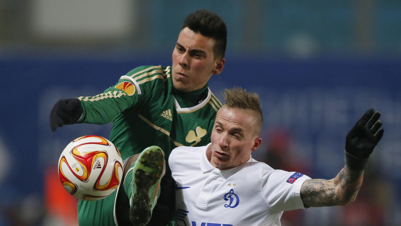 Christos Donis (a sinistra) impegnato in Europa League nel 2014