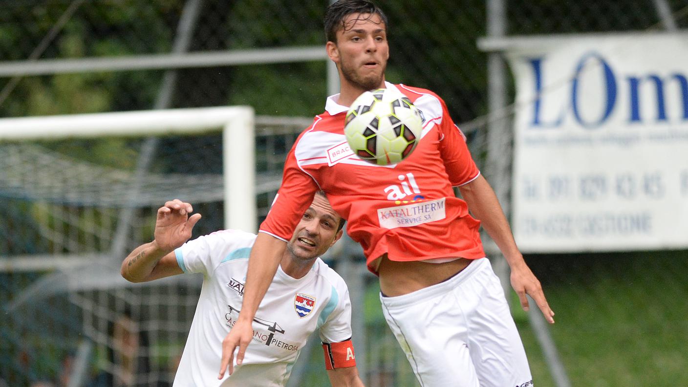 Con la maglia del Lugano