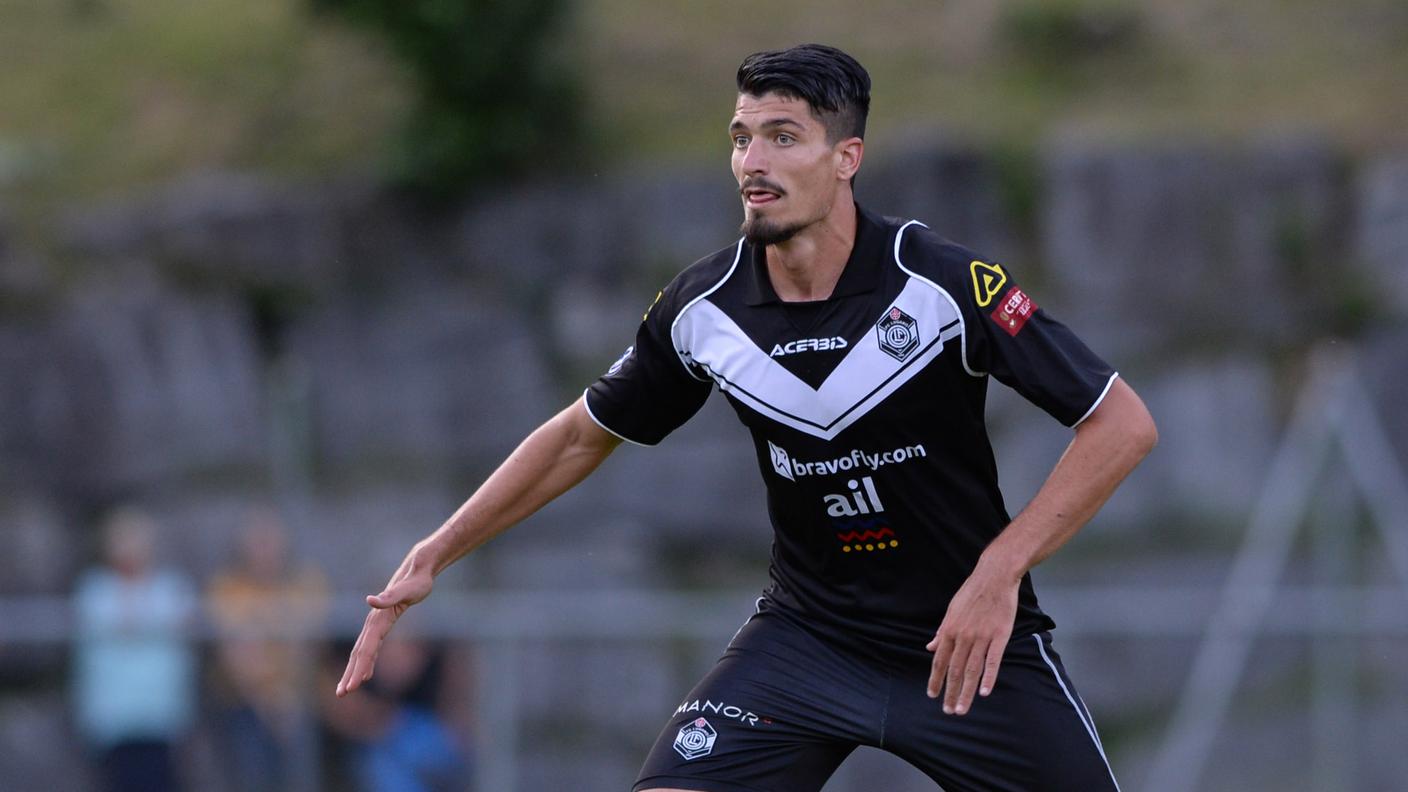 Varone durante un'amichevole estiva