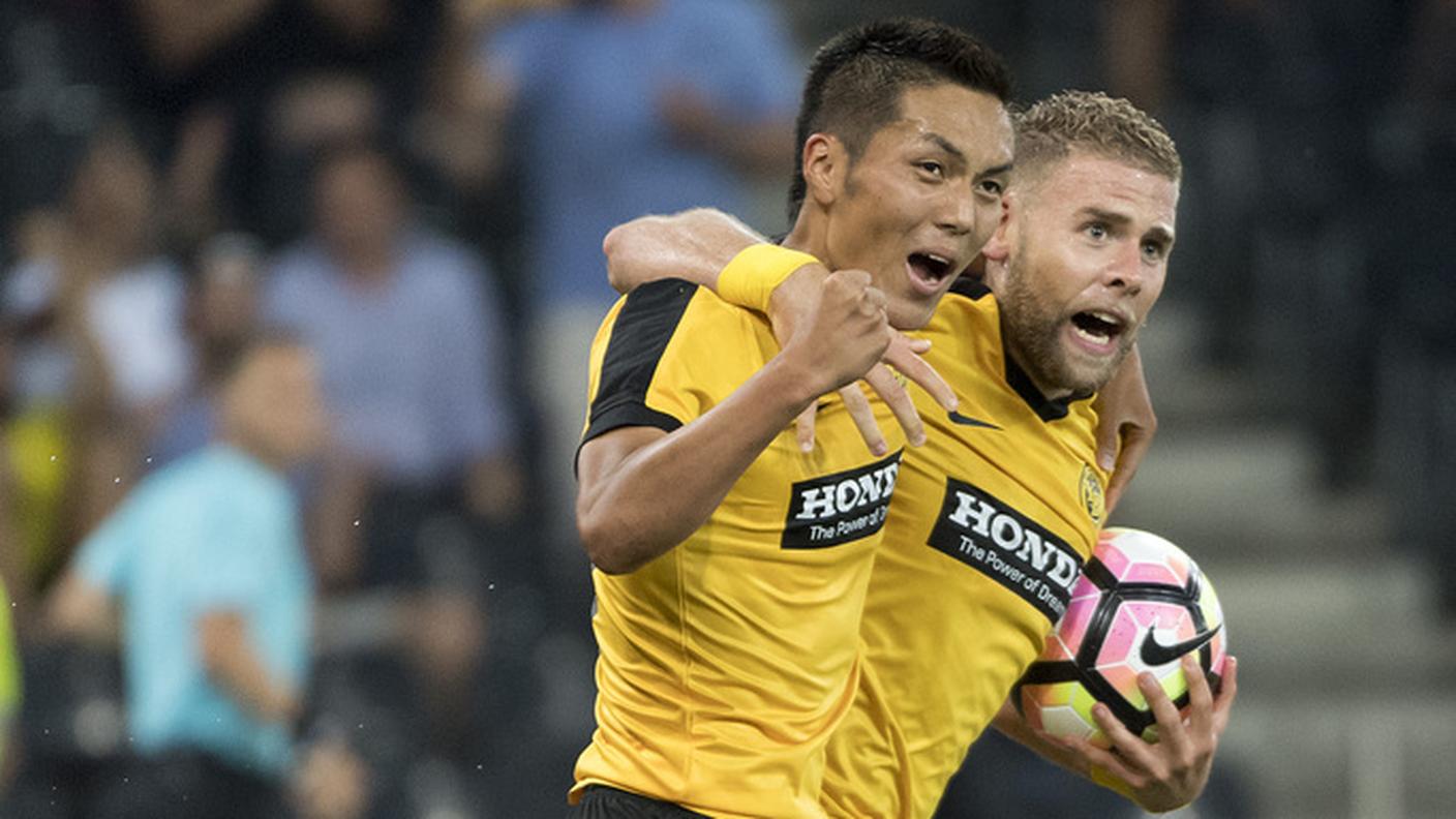 Kubo e Ravet festeggiano il primo gol
