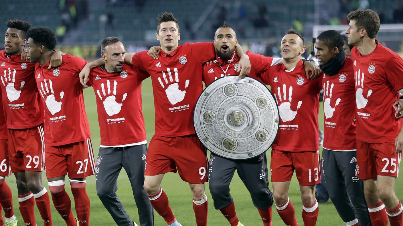 I festeggiamenti di Ribery, Lewandowski, Vidal e compagni