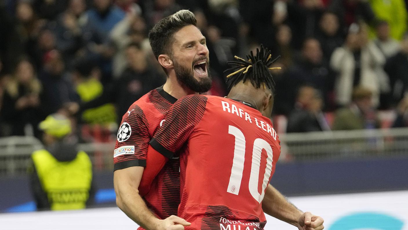 Giroud e Leao