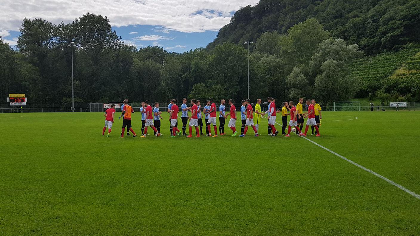 Le squadre prima del via