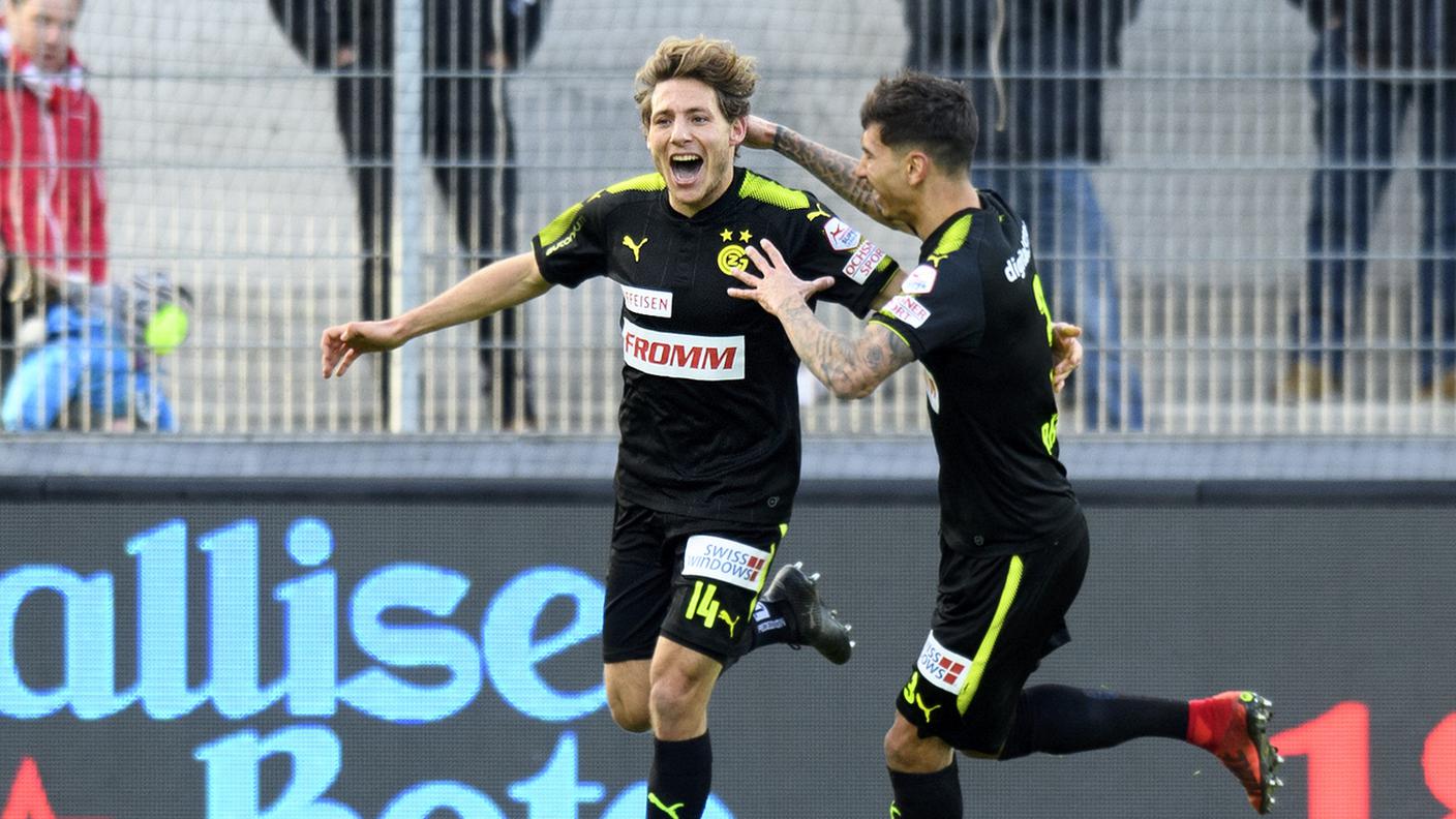 Lavanchy festeggia la rete d'apertura