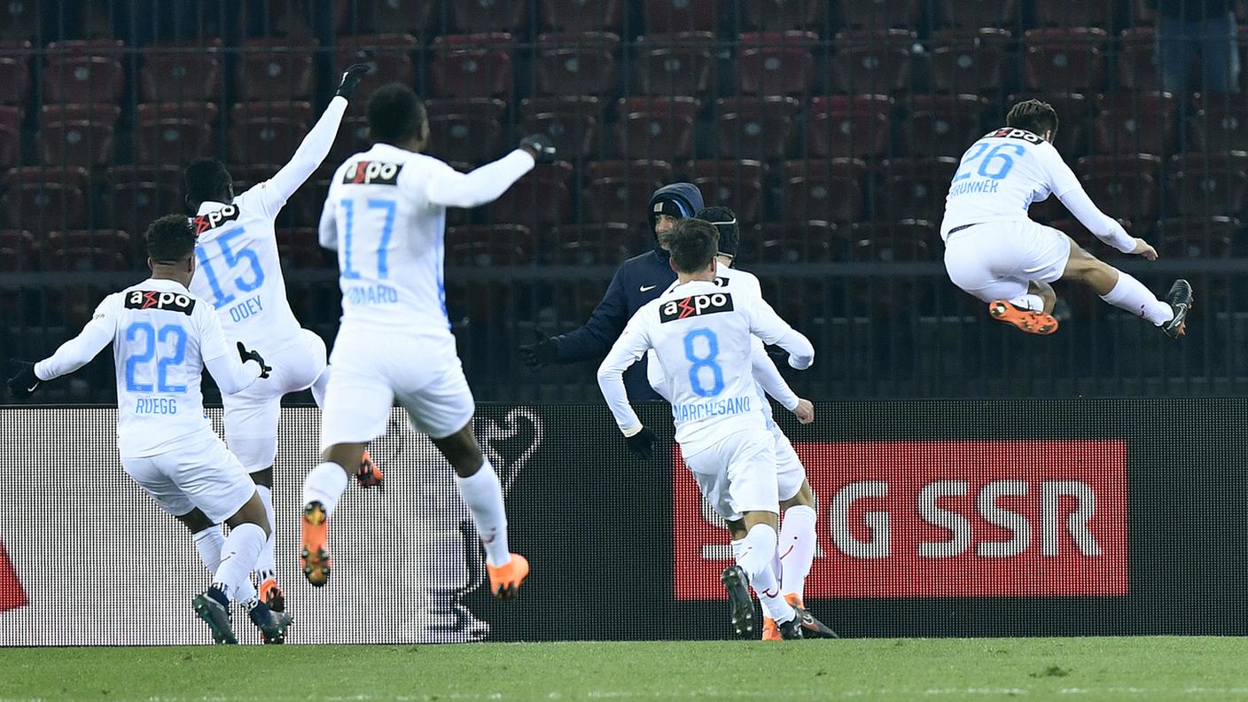 Salti di gioia a fine partita