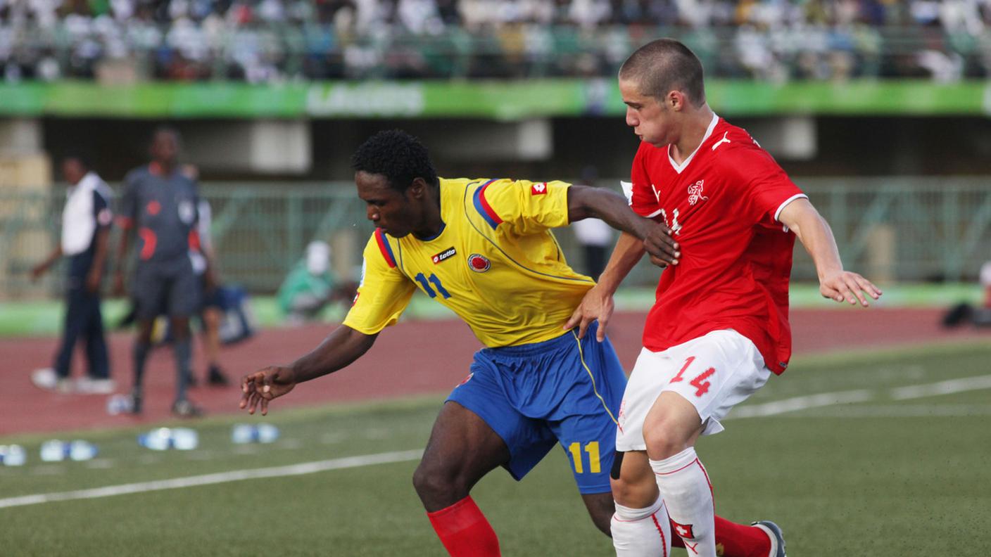 Il rossocrociato nella partita contro la Colombia a Lagos