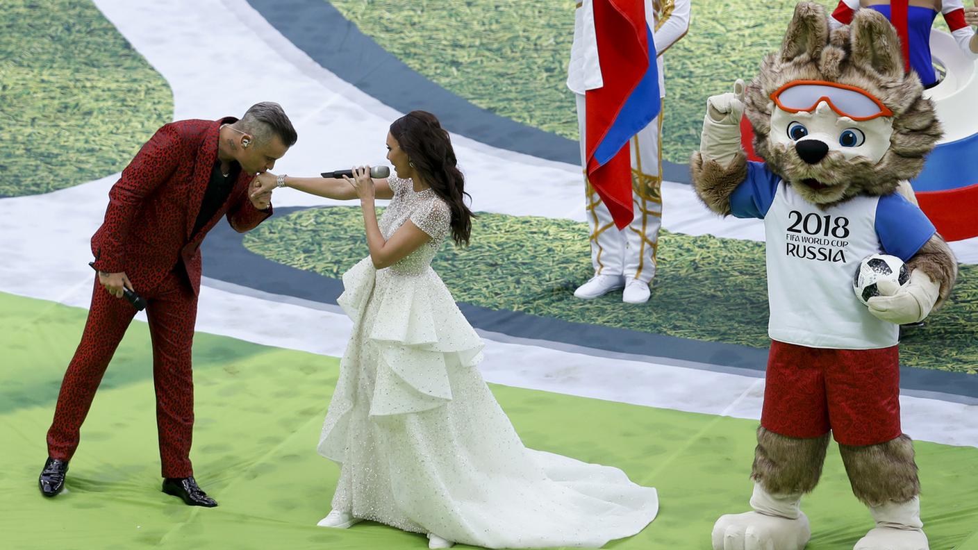 Robbie Williams e Aida Garifullina