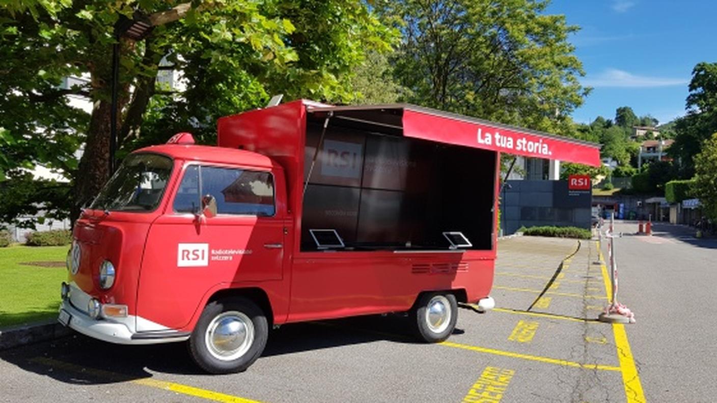 Il nostro furgoncino VW rosso