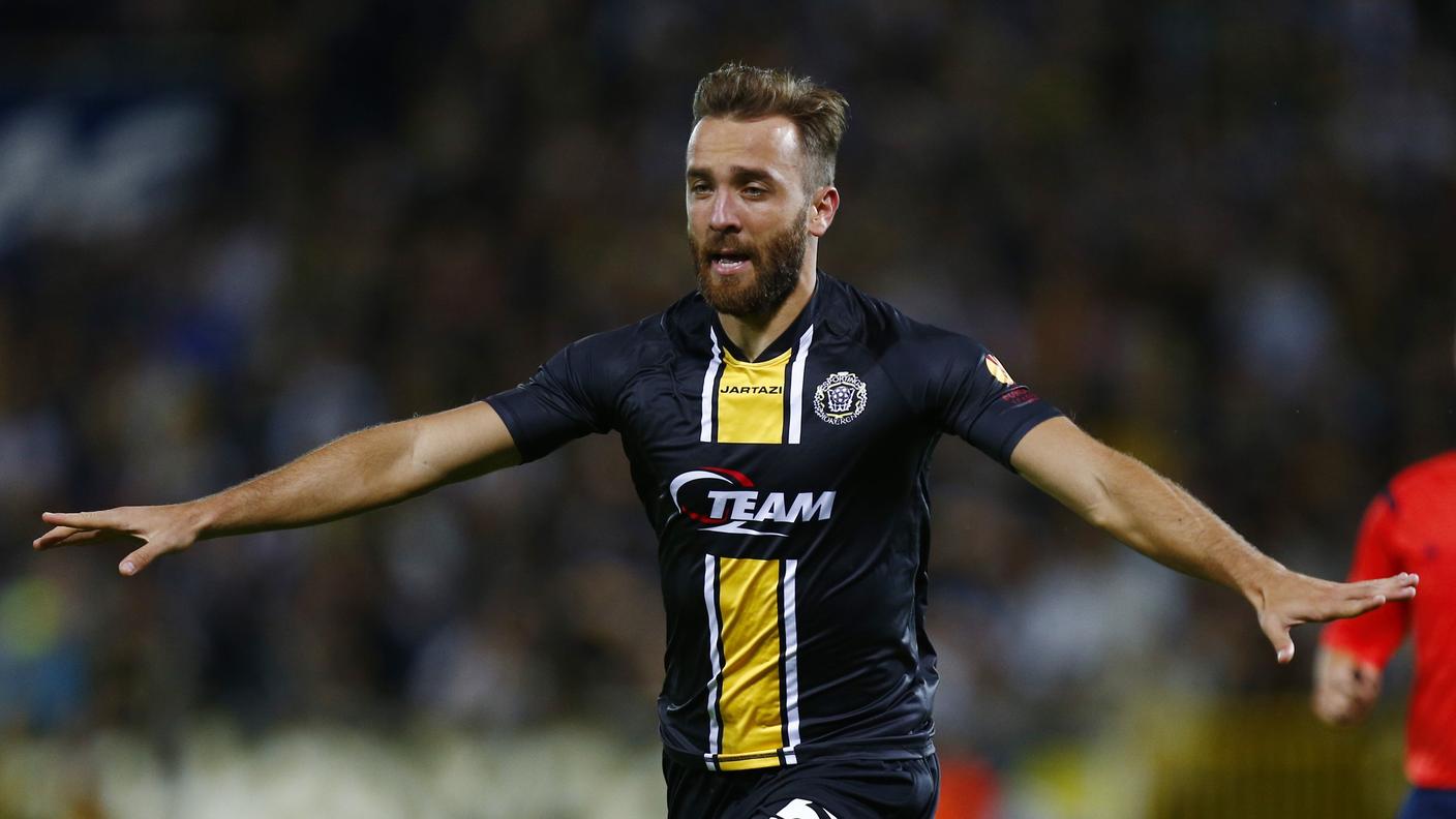 Dopo un gol con la maglia del Lokeren