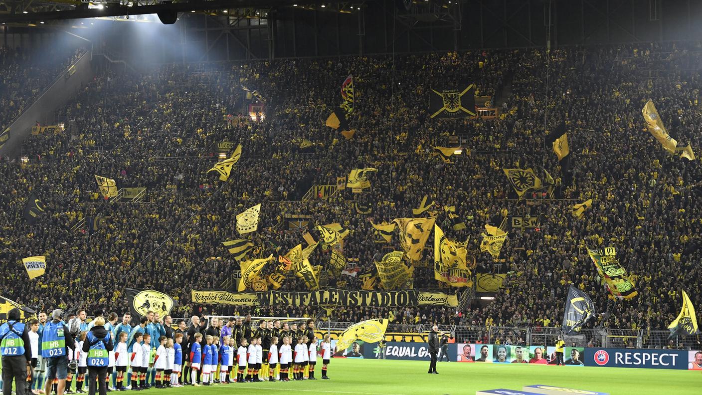 Il muro giallonero della Südtribüne