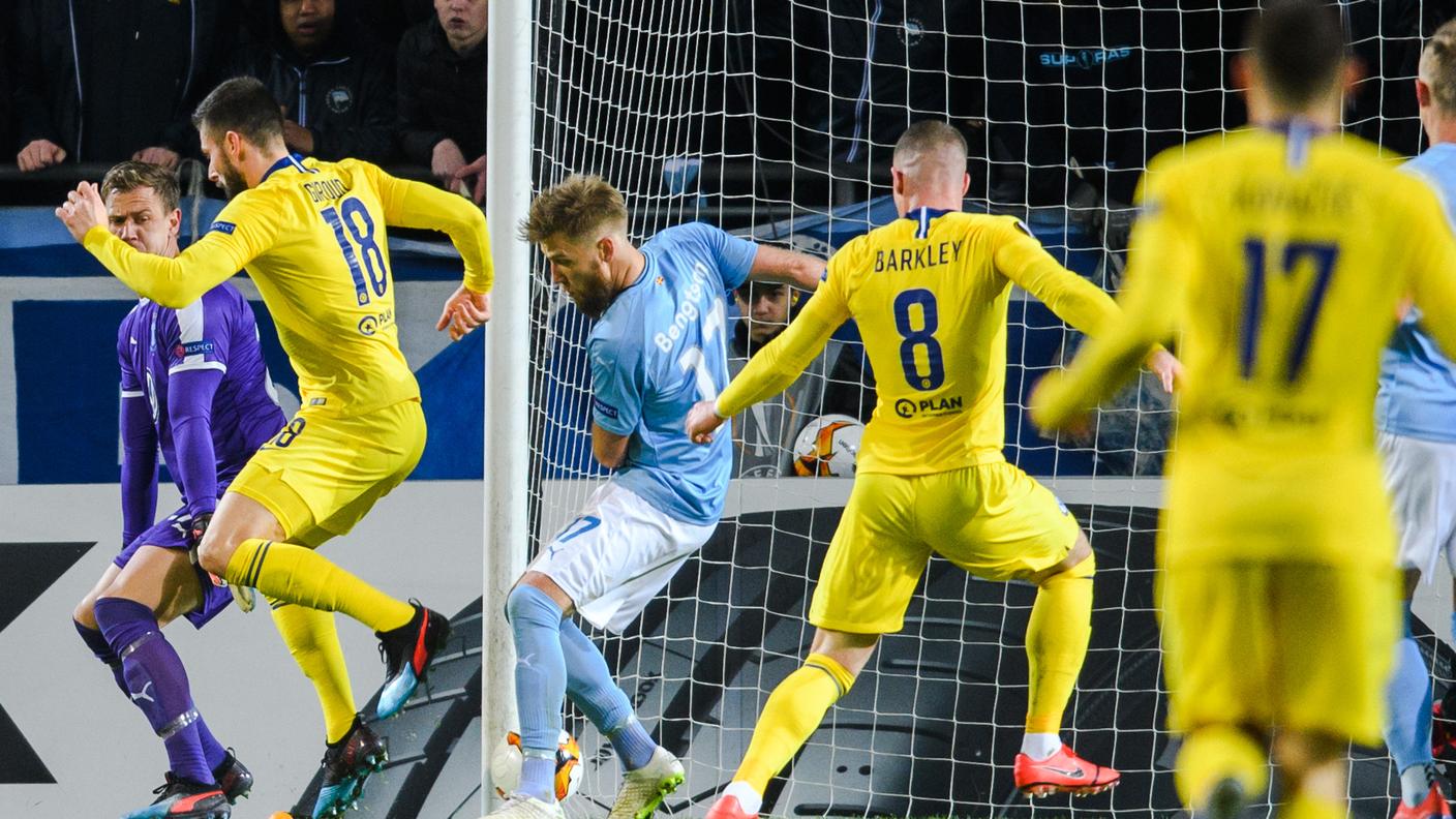 Colpo di tacco sopraffino per Giroud