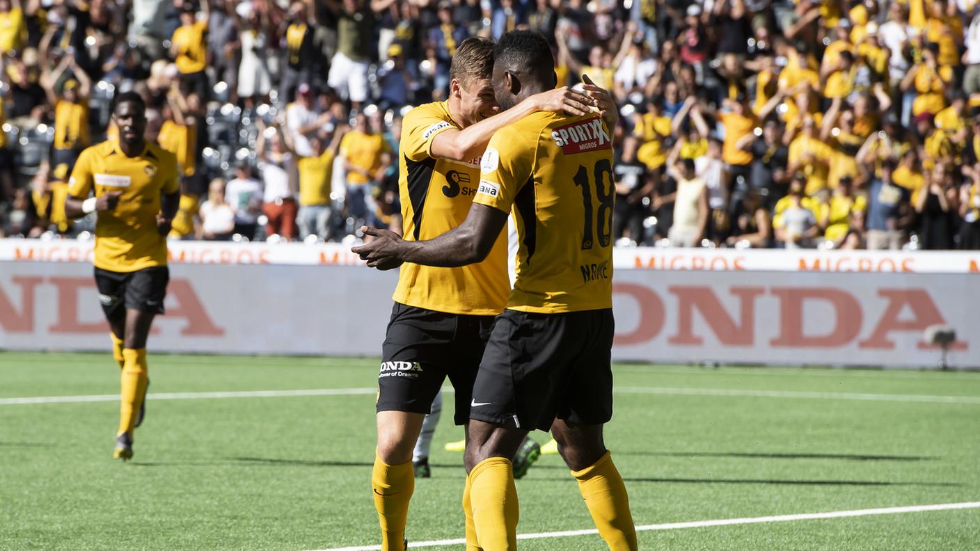 Aebischer e Nsame festeggiano il 2-0