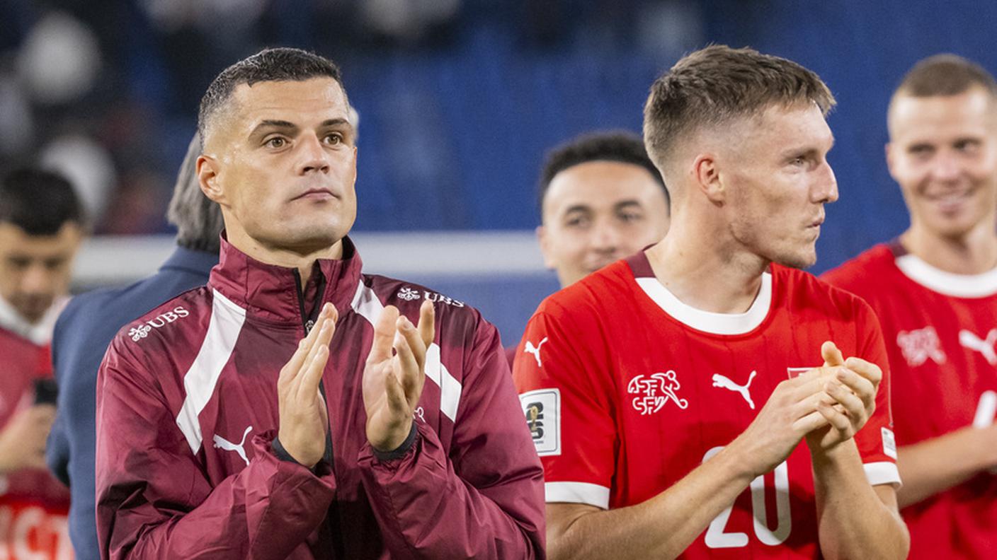 Uno accanto all'altro anche in campo