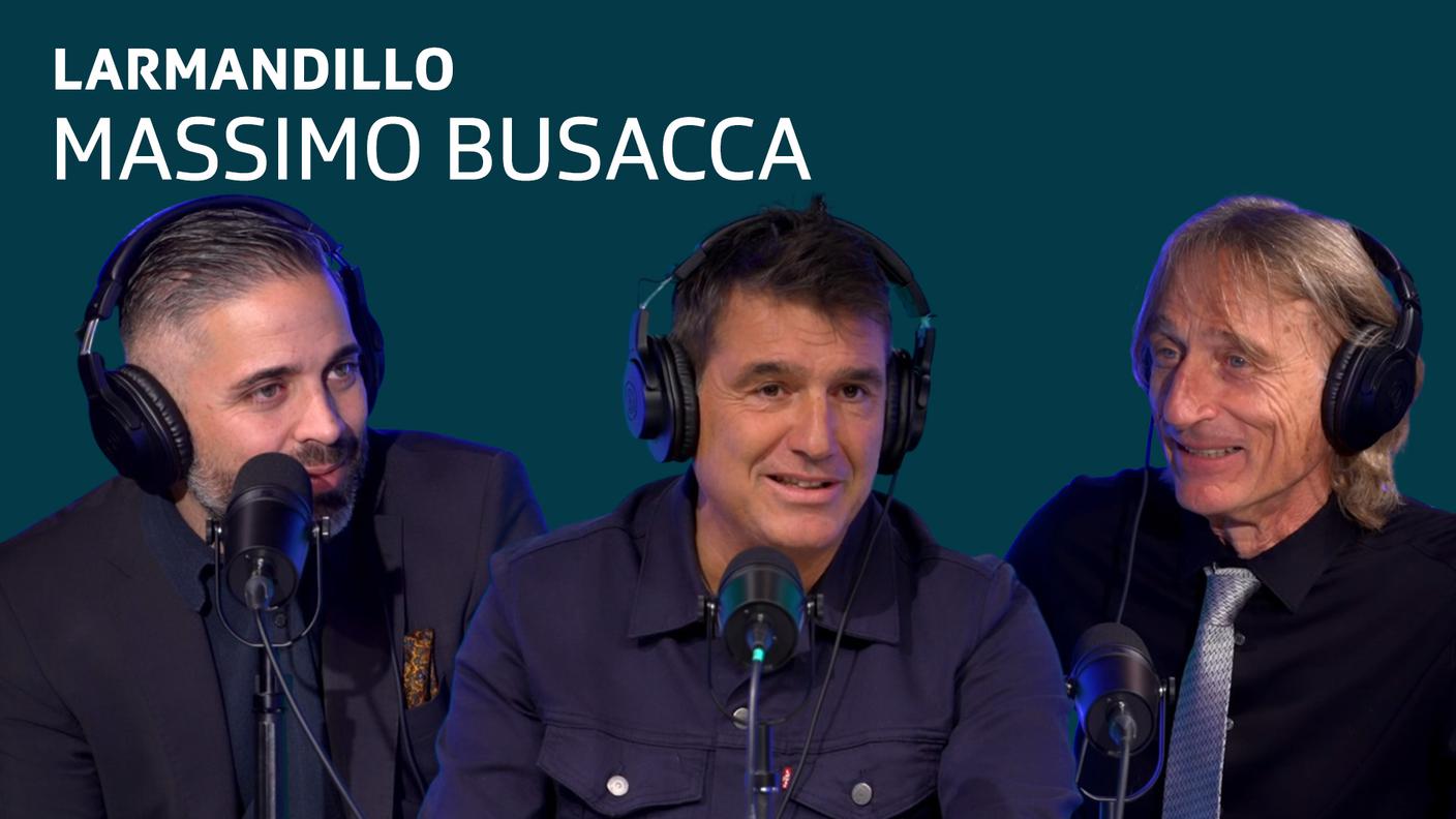 L'ex direttore di gara in mezzo a Casolini e Ceroni