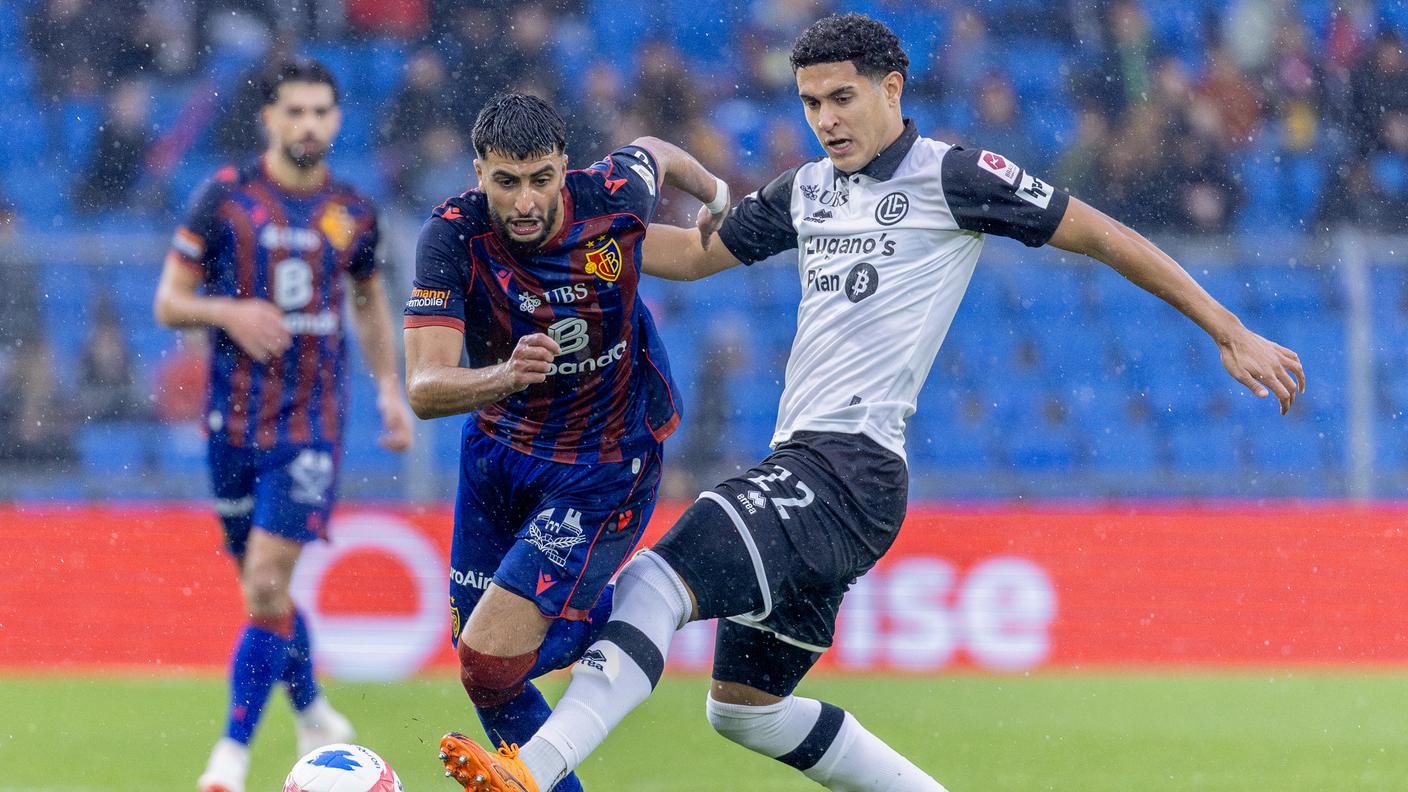 Con i bianconeri ha giocato 62 partite