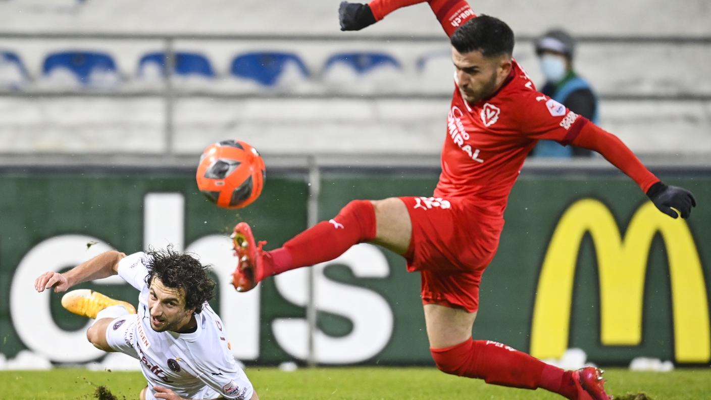 Con la squadra del Principato ha collezionato 45 presenze e anche un gol