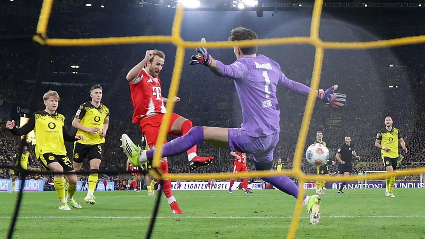 Kobel trafitto dalla conclusione di Kane