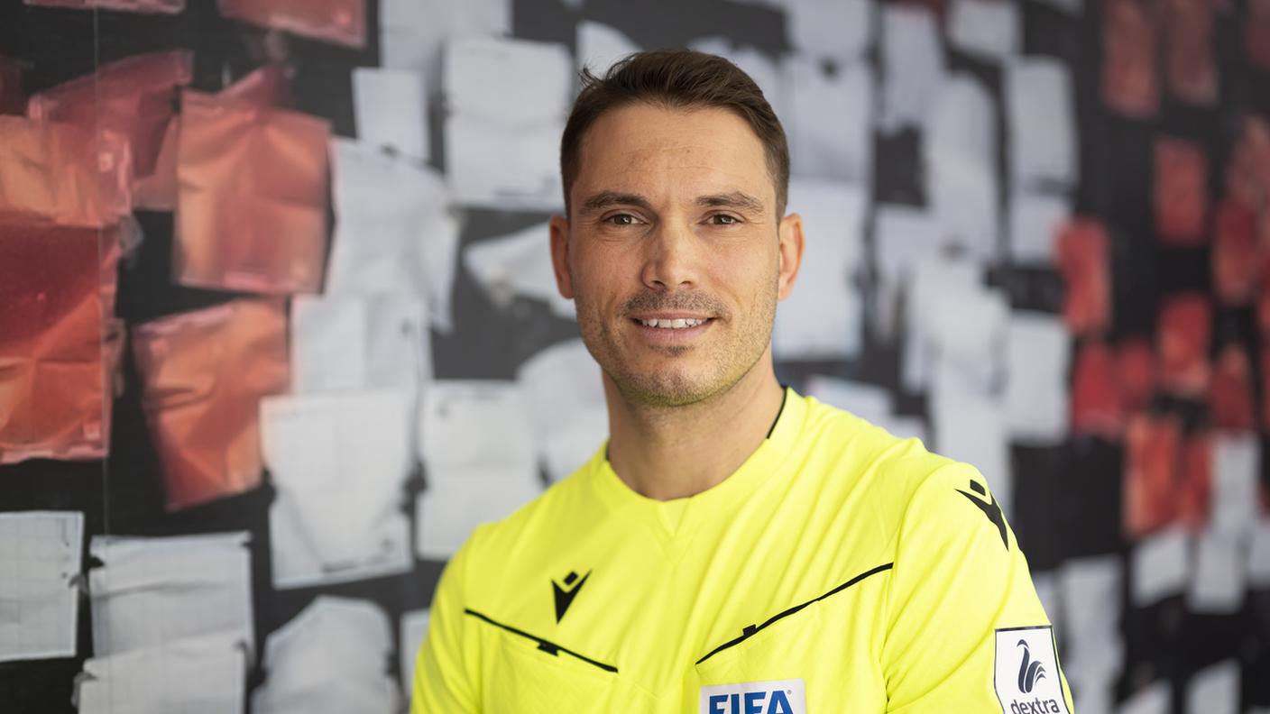 Prima esperienza iridata per il fischietto rossocrociato