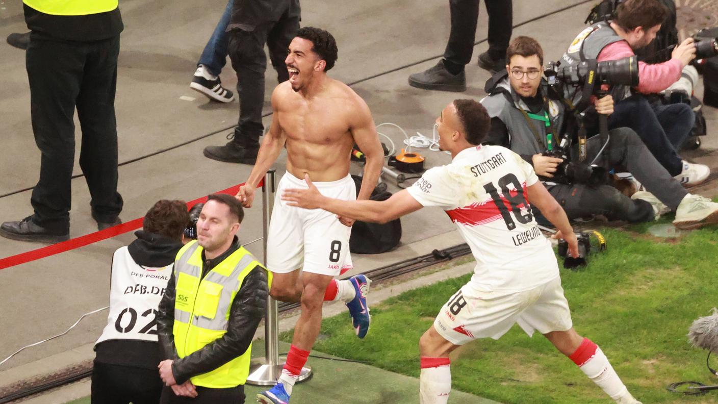 L'esultanza di Tomas dopo la rete decisiva