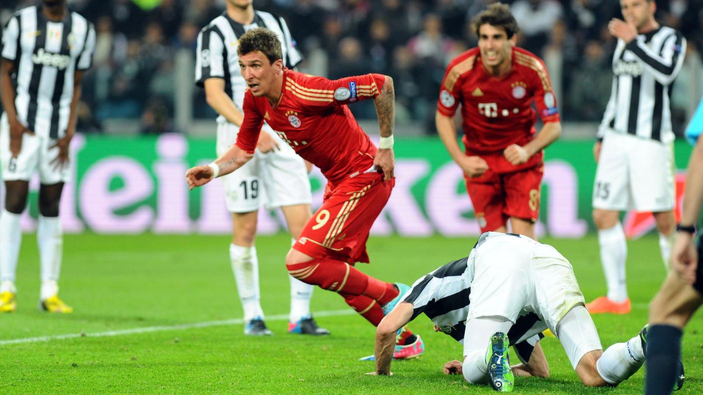 KY_Mandzukic_100413.JPG