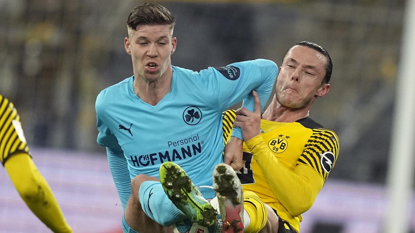 In azione contro il Borussia Dortmund