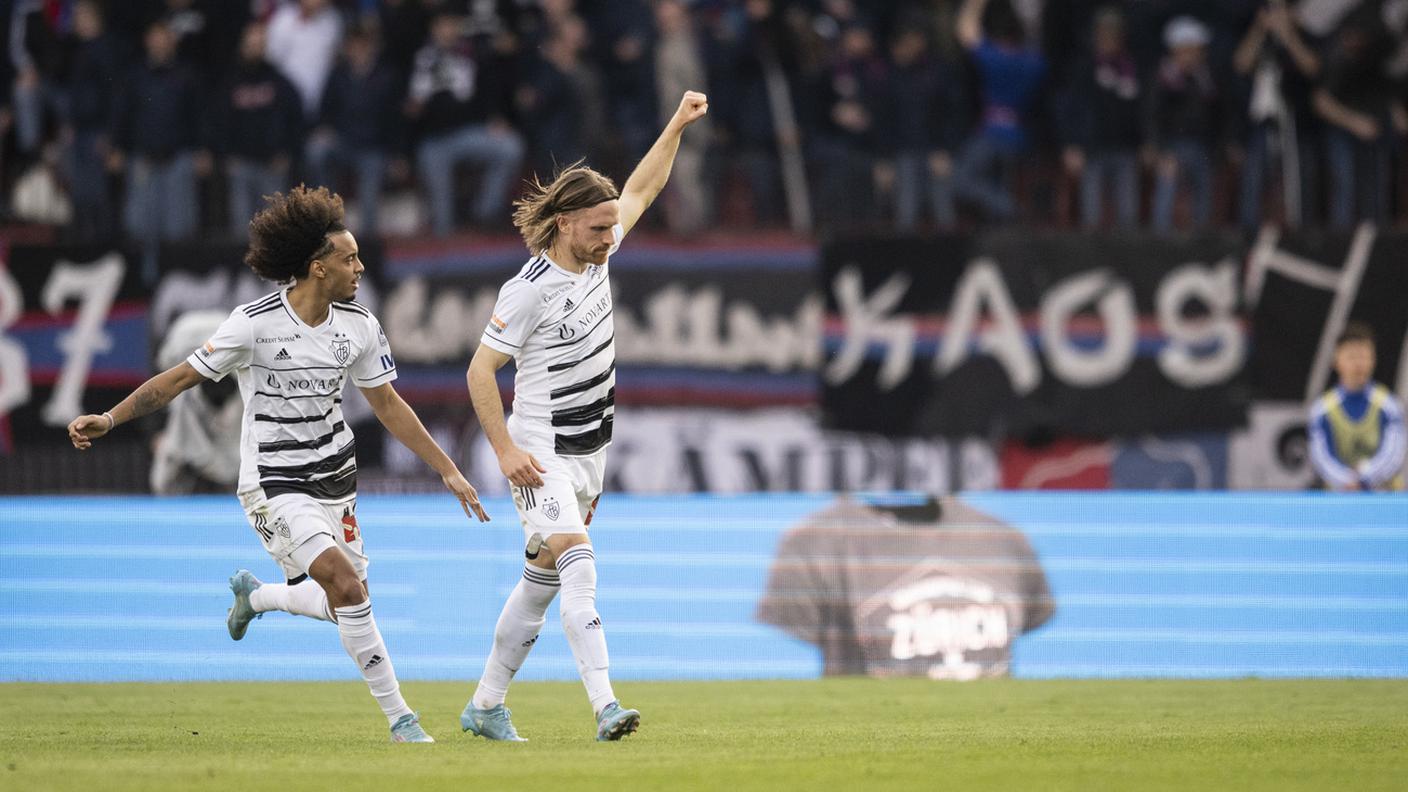 Lang ha appena firmato il momentaneo 2-2