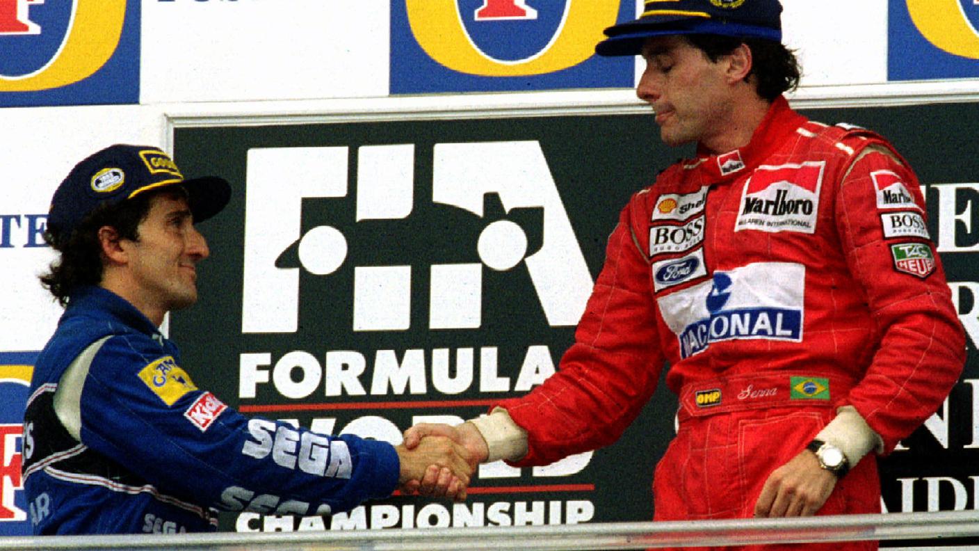RE_auto_senna_prost_podio.jpg