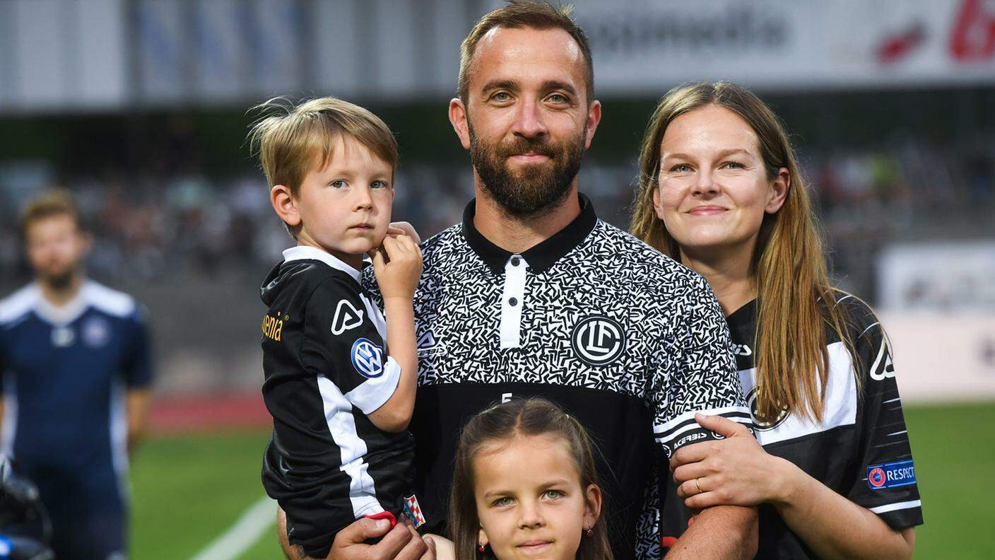Mijat Maric and family