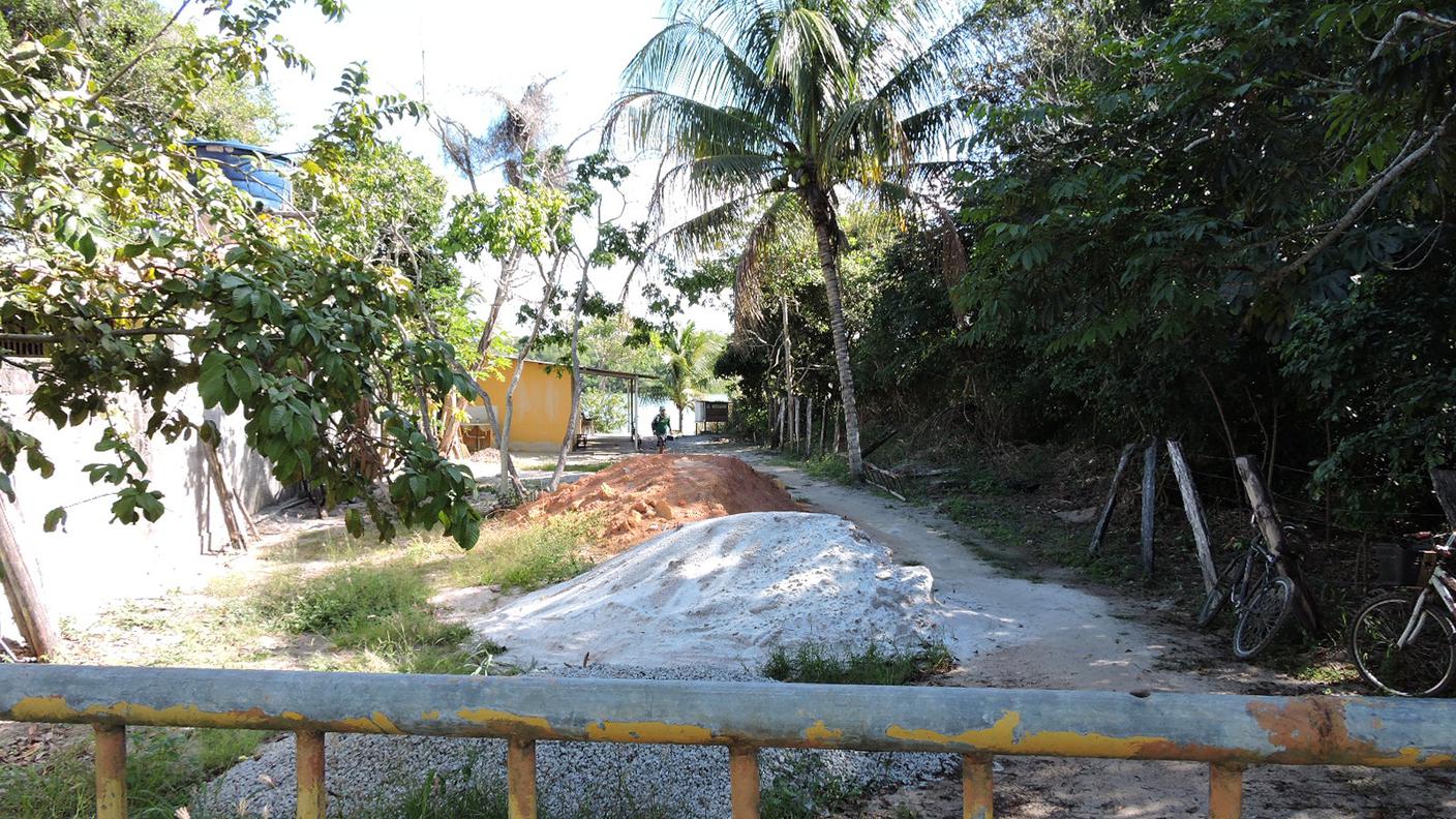Un altro mondo vicino all'entrata del resort