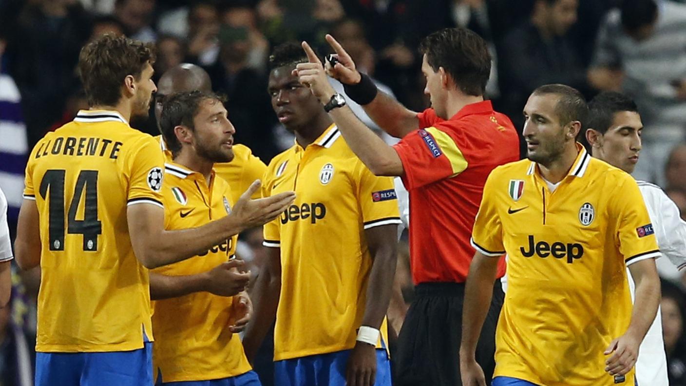 L'espulsione del bianconero