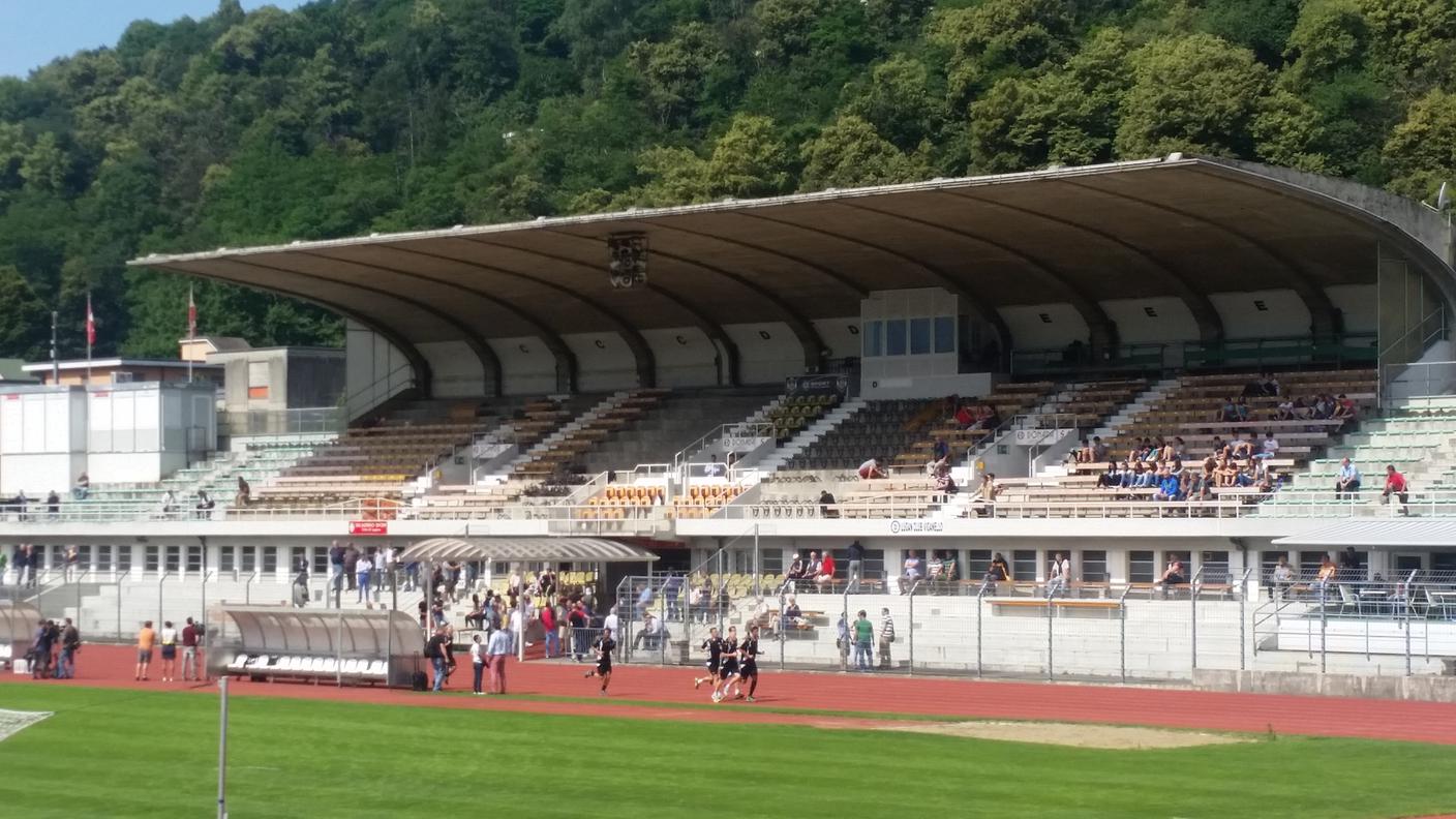 Diversi "curiosi" presenti all'allenamento