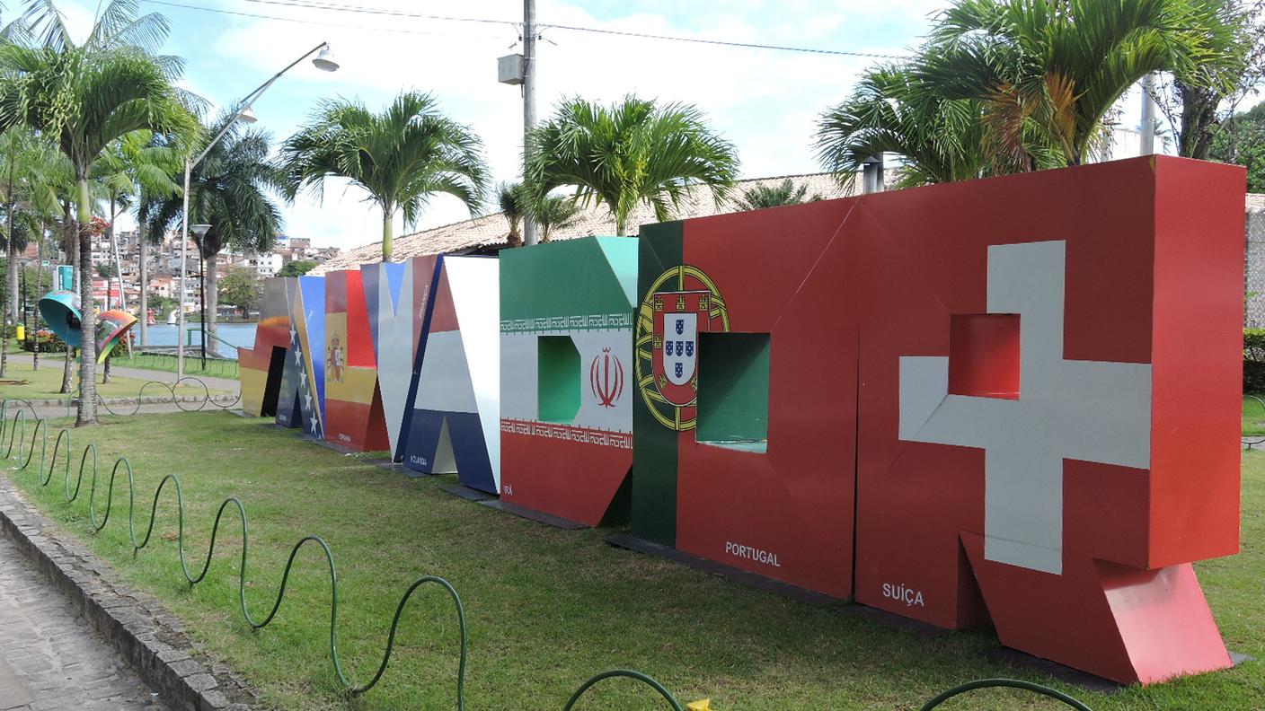 Omaggio di Salvador alle Nazionali