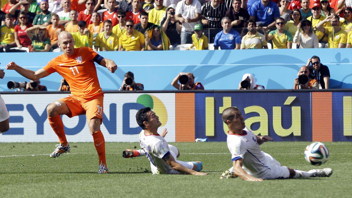 Robben&Co hanno steso anche i cileni