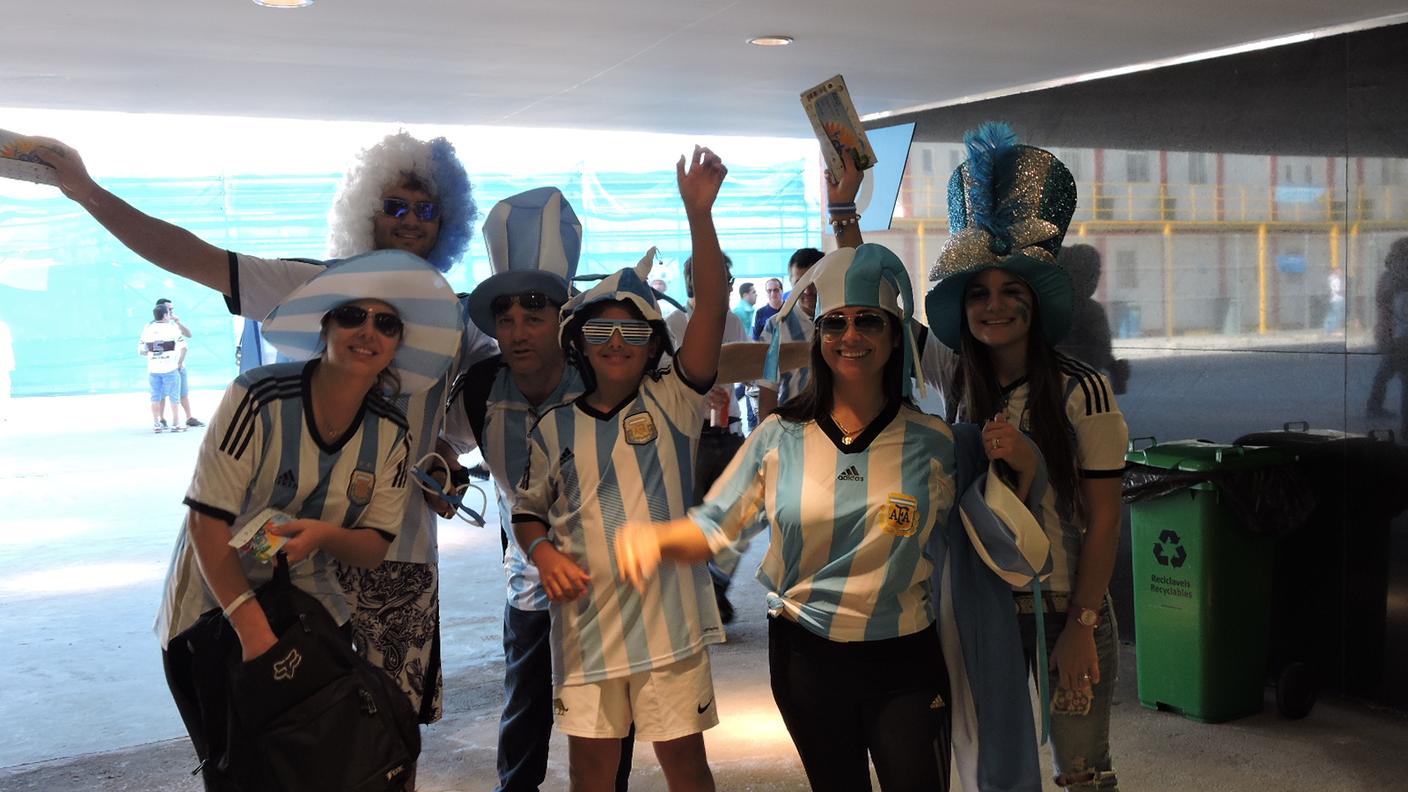 I tifosi di Argentina-Svizzera
