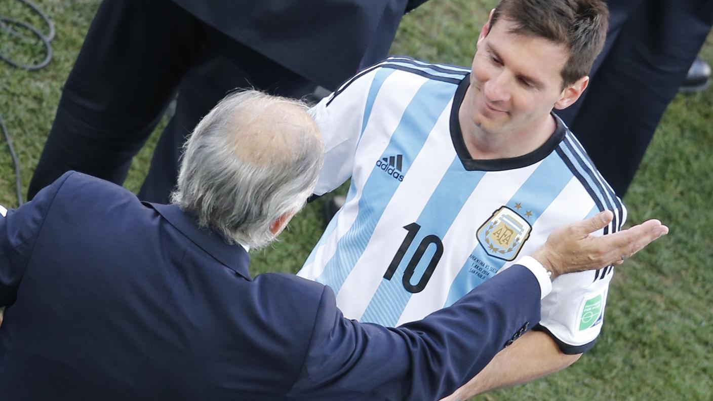 Il coach si complimenta con la Pulce