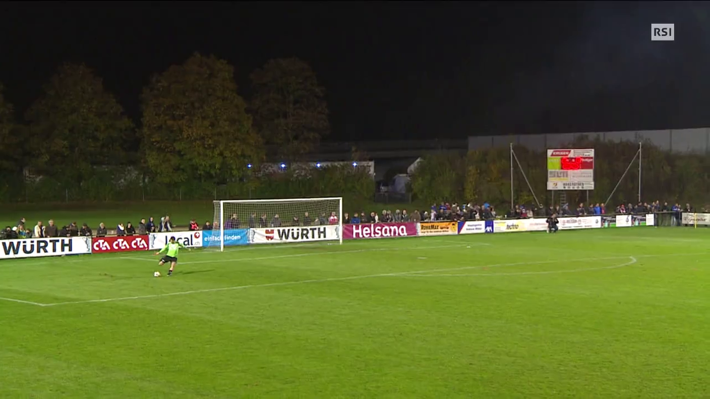 Münsingen-Wil, l'incredibile gol di Aegerter (30.10.2014) 