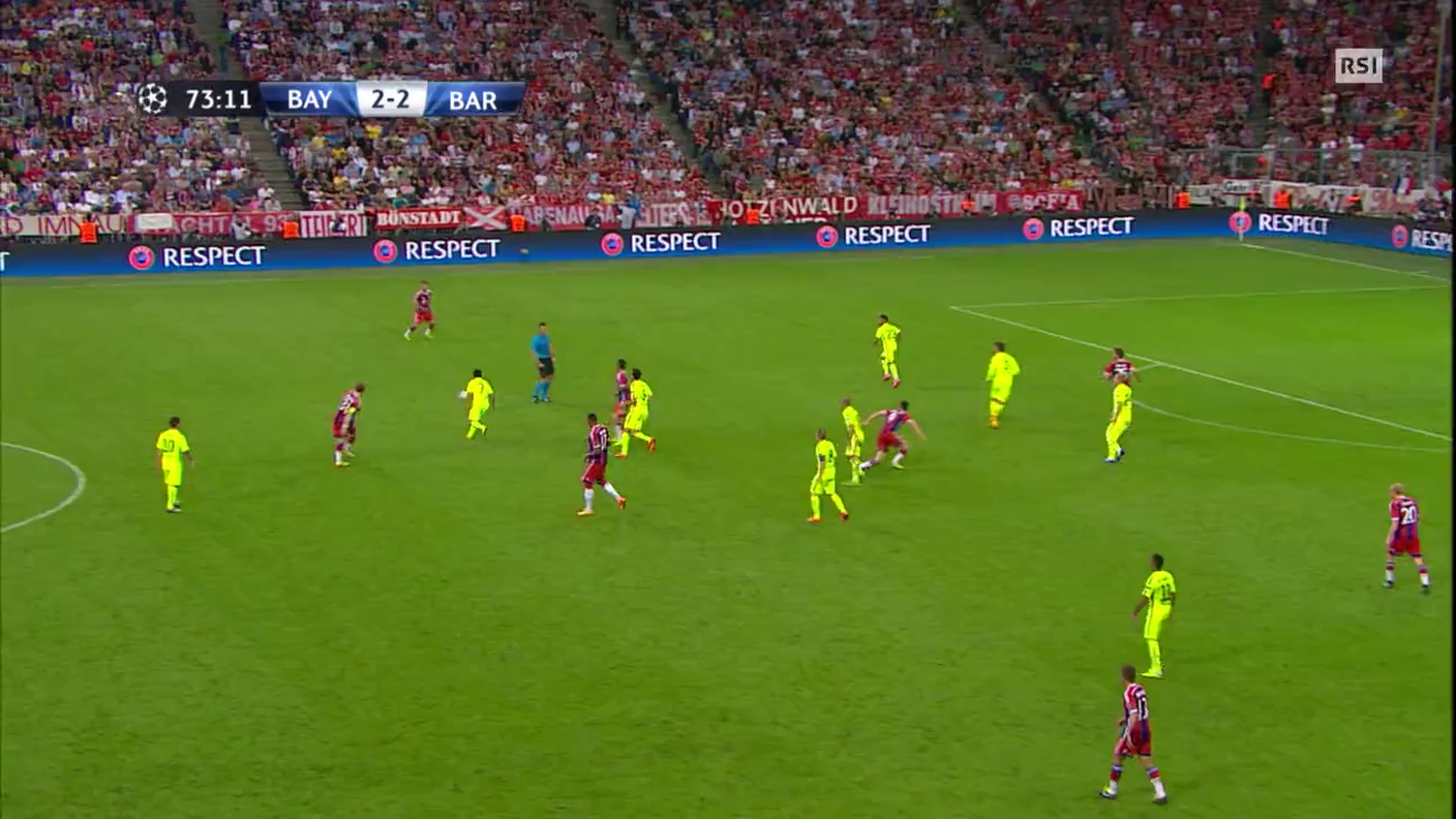 Champions League, il 3-2 di Muller in Bayern Monaco - Barcellona (12.05.2015)
